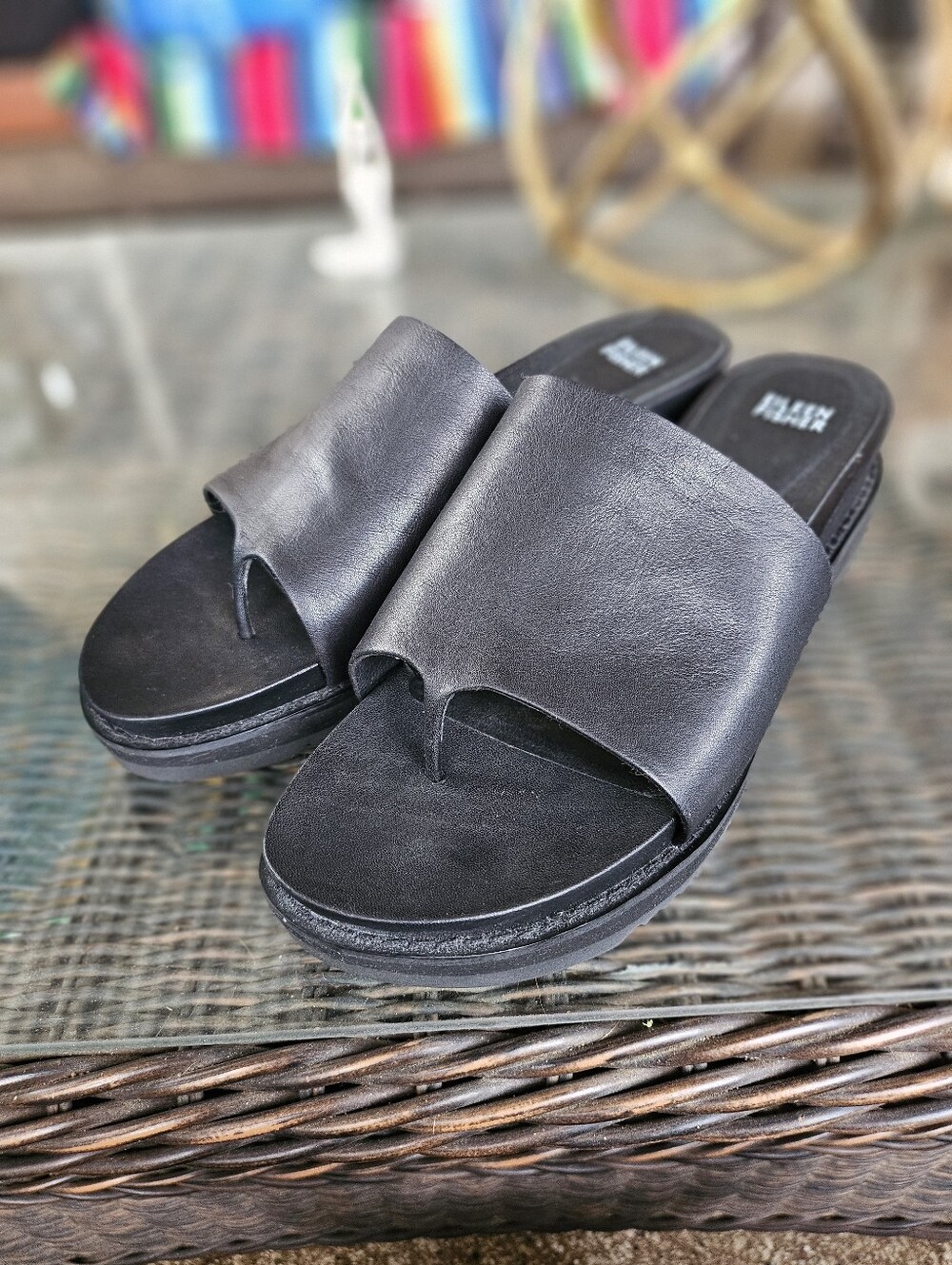 Eileen Fisher Black Edge Leather Slide Thong Sandal Size 8